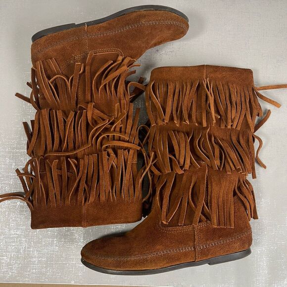 Minnetonka 3-Layer Fringe Suede Leather Moccasin Boots Size 8 Brown Boho Comfy - Picture 11 of 12